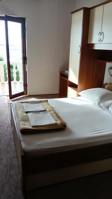 Apartments Branko Hoek van Holland Phòng bức ảnh