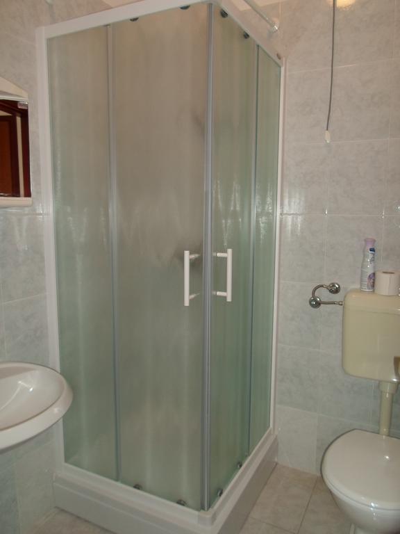 Apartments Branko Hoek van Holland Phòng bức ảnh