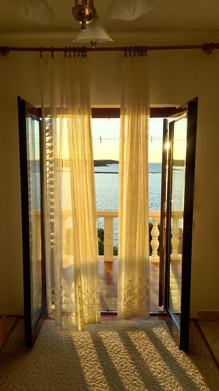 Apartments Branko Hoek van Holland Phòng bức ảnh